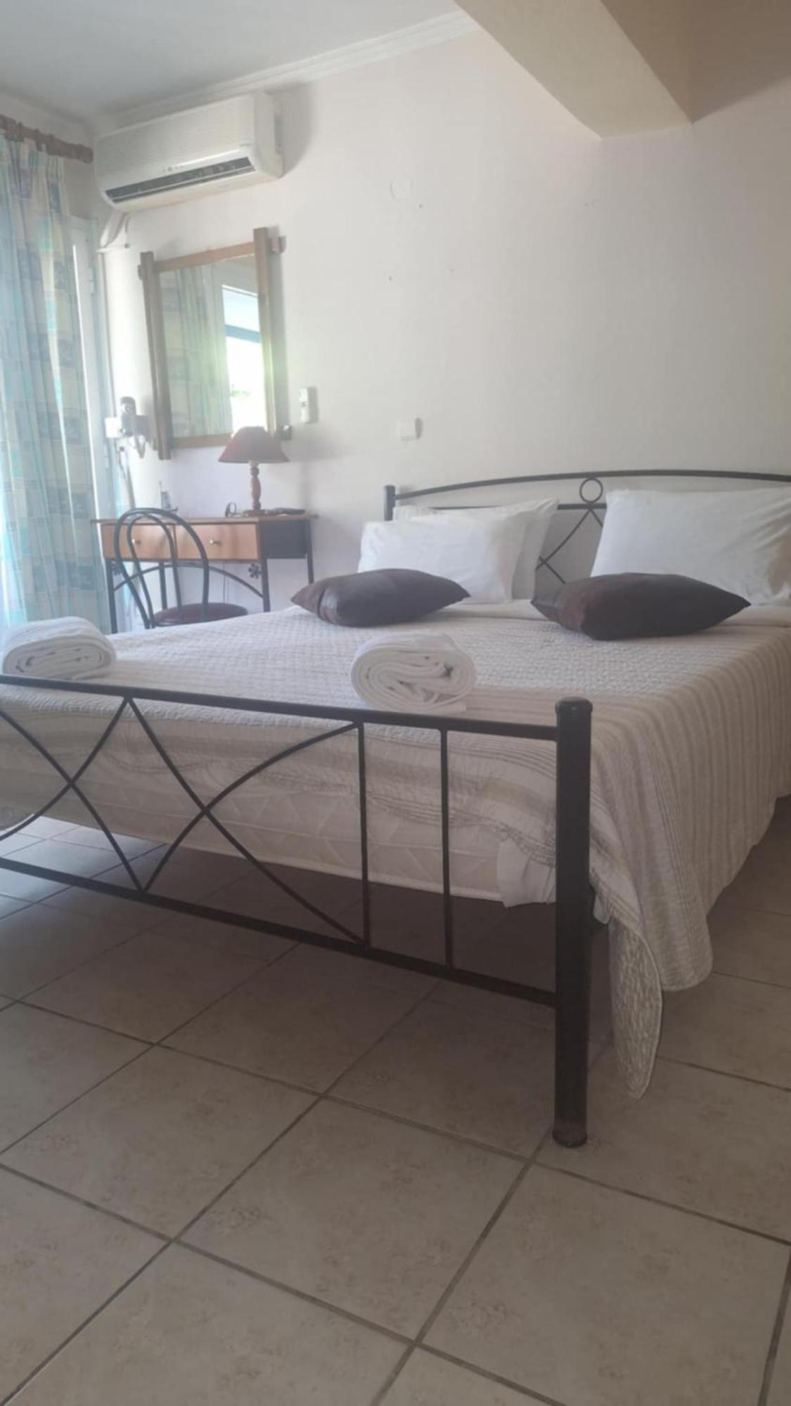 Fotini Apartments Paralia Agias Foteinis Chambre photo